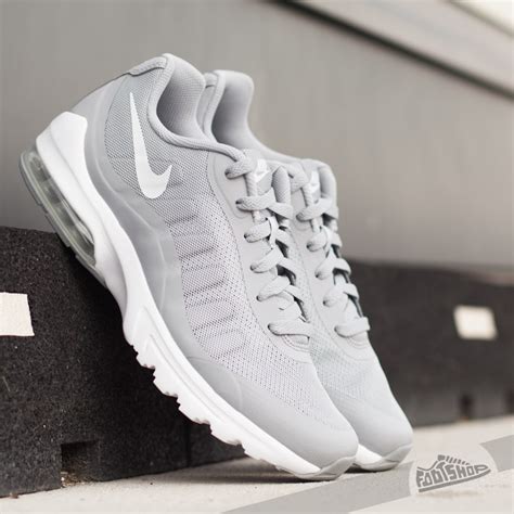 nike herren air max invigor 43|Nike Factory Stores.